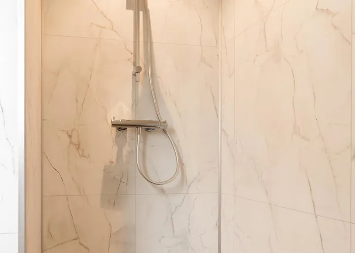 Met Hottub | 2 Personen - Valley * Wekerom